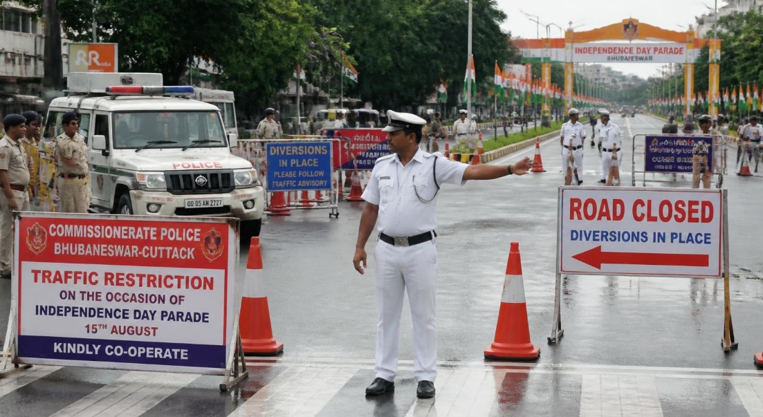 Independence Day 2026: Bhubaneswar Police Issue Traffic Restrictions for Parade Rehearsals and Main Event